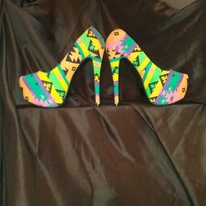 Charlotte Russe Aztec print heel shoe